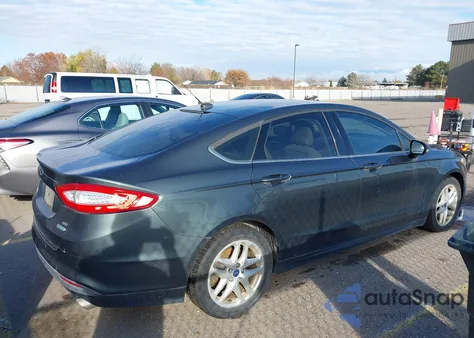 2015 Ford Fusion Se z USA, uszkodzony, nr VIN 3FA6P0HD8FR248539